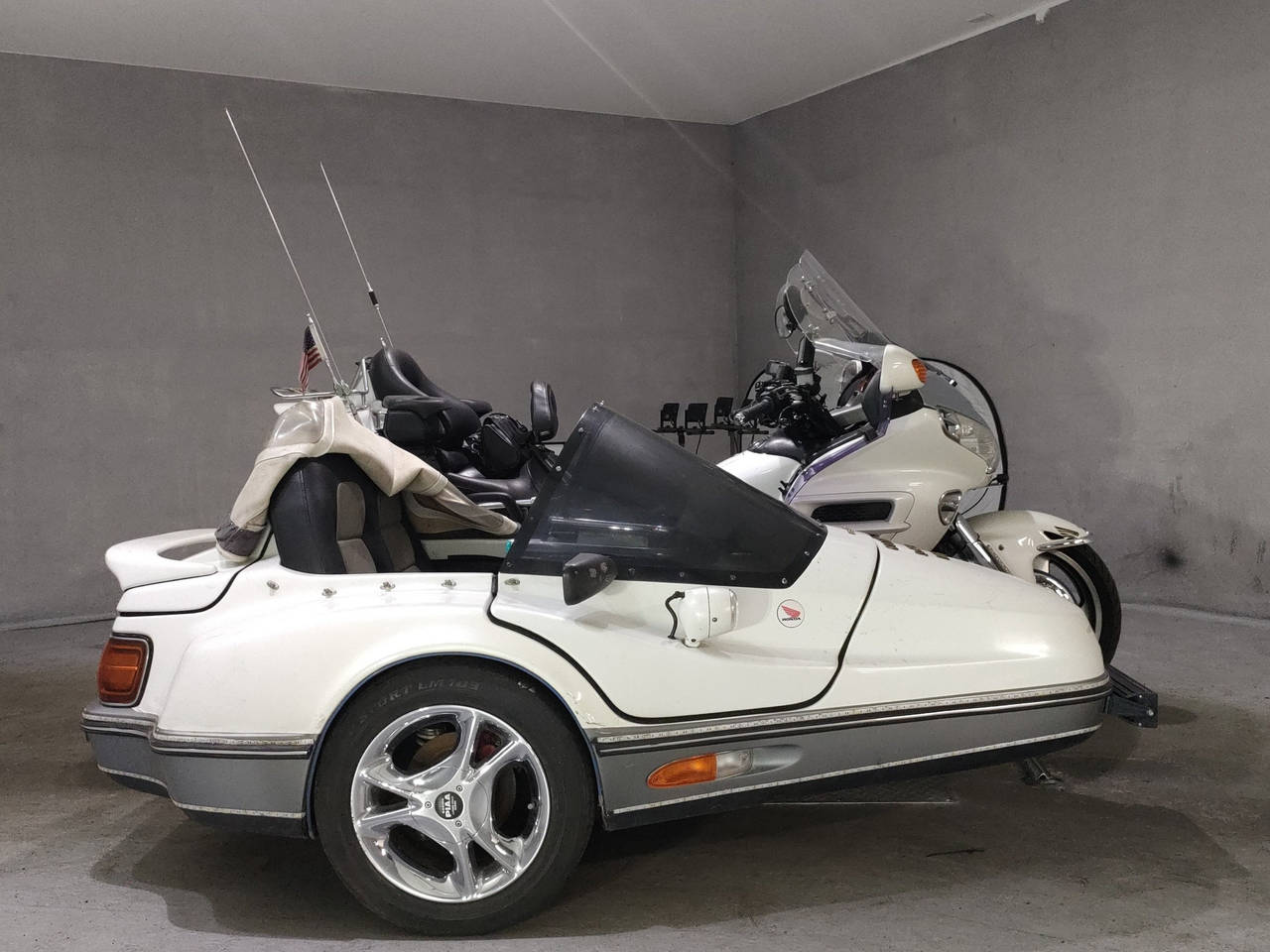 Honda GL1800 SIDECAR