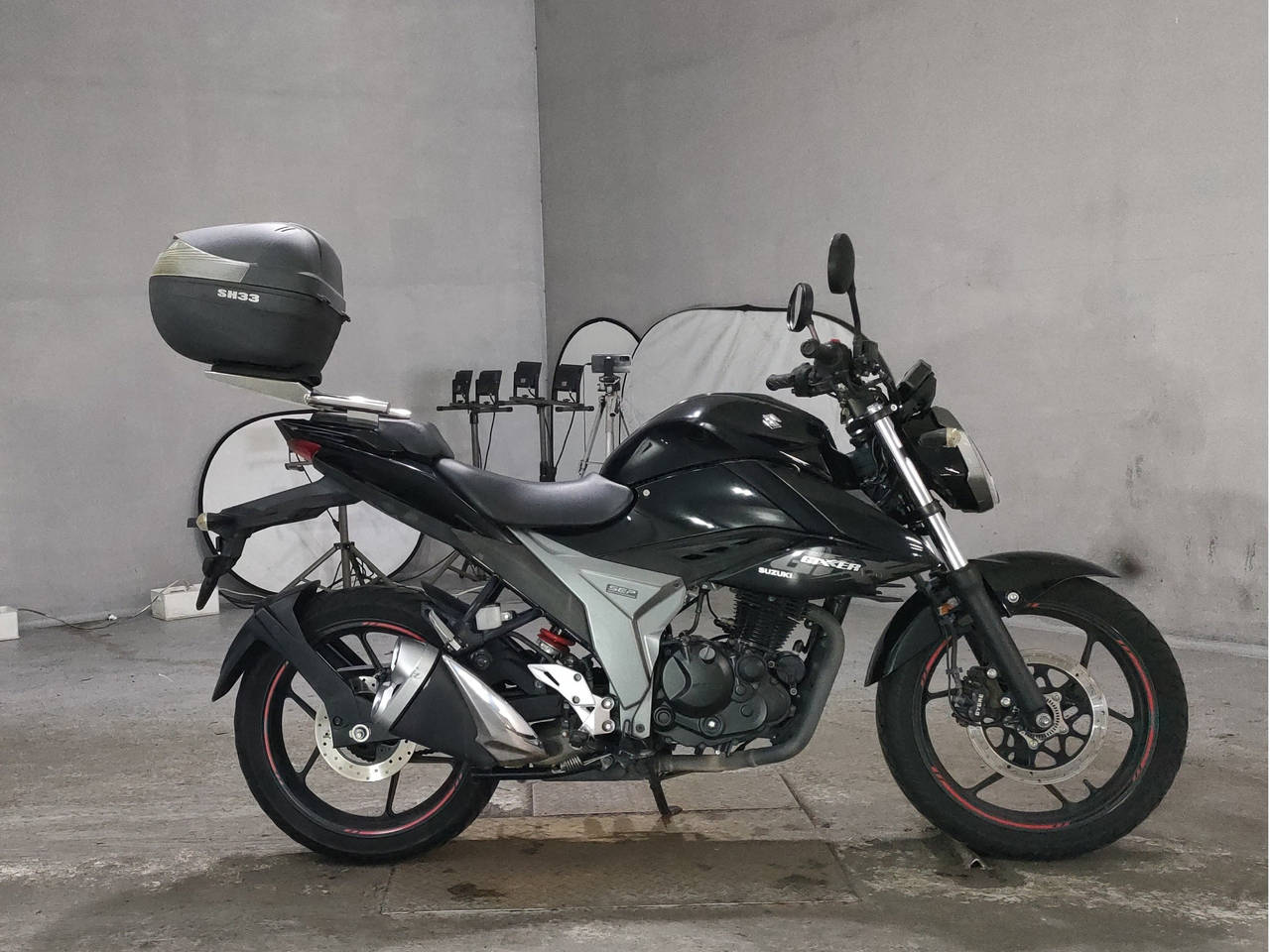 Suzuki GIXXER 150