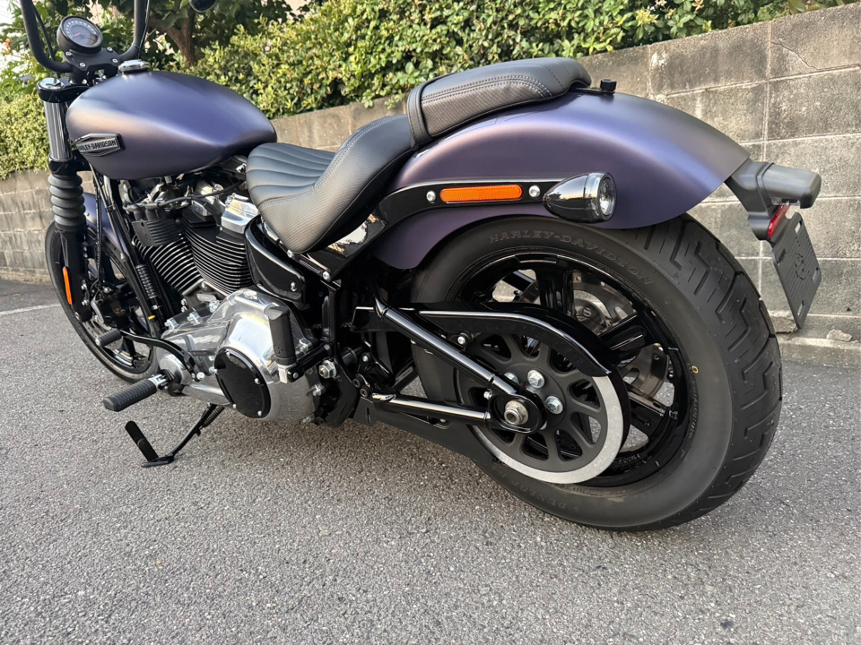 HD STREETBOB FXBB1750 — фото 18