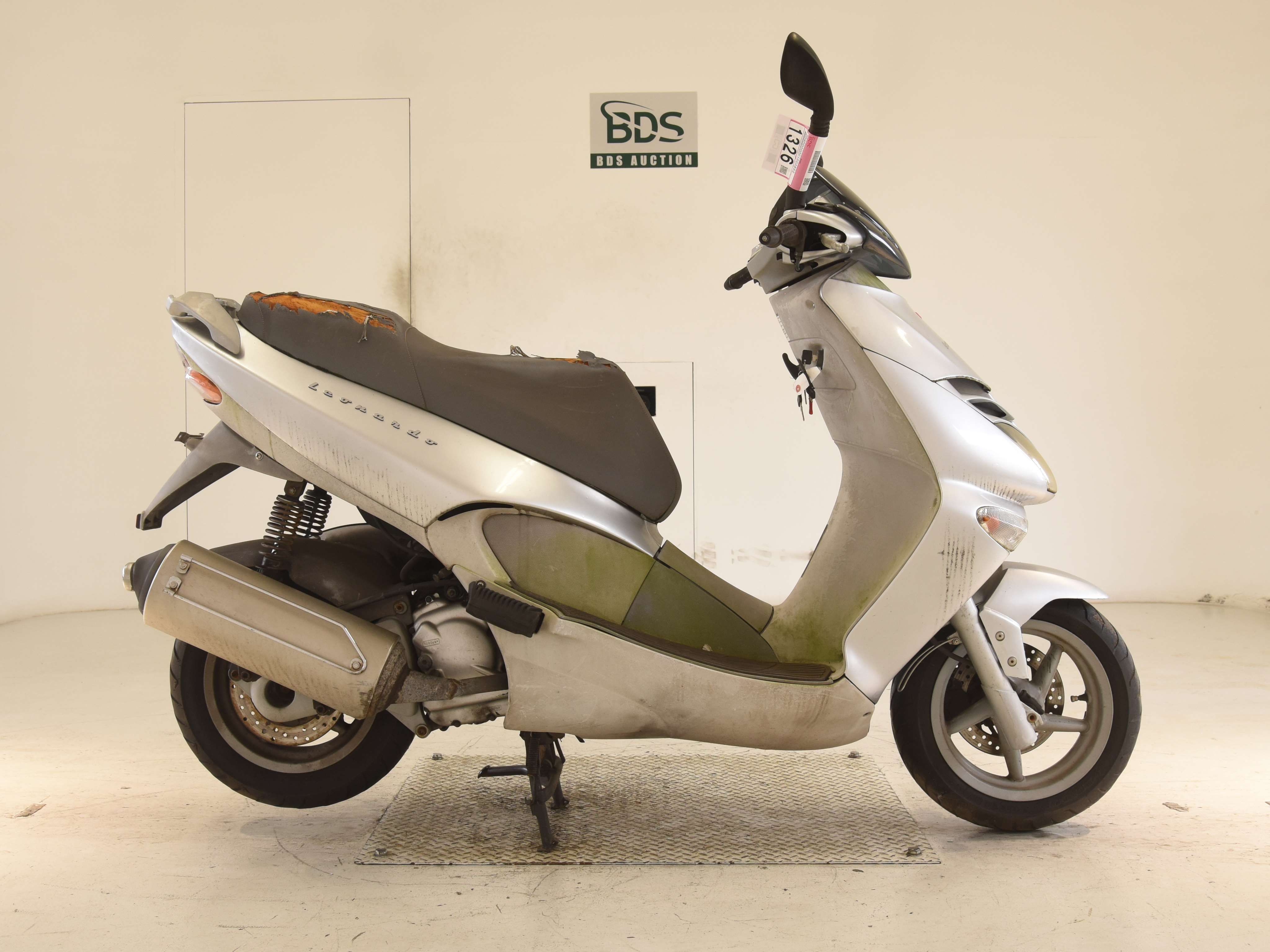 Aprilia LEONARD250