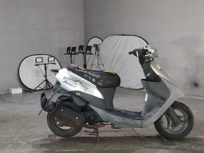 Suzuki LETS2