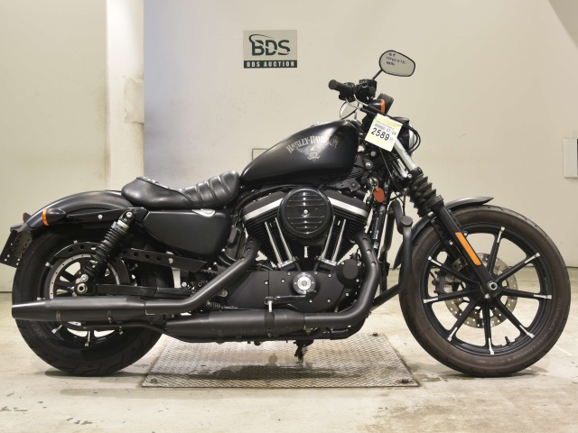 Harley-Davidson SPORTSTER IRON XL883N
