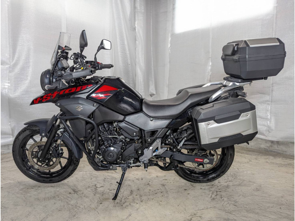 Suzuki V-STROM DL250A