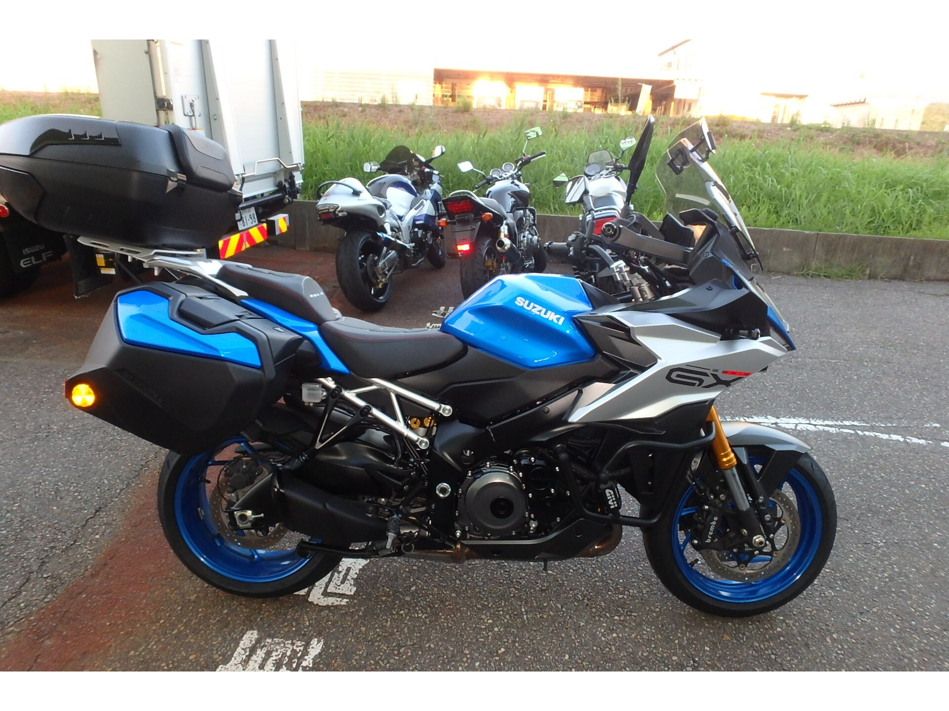 Suzuki GSX-S1000GX