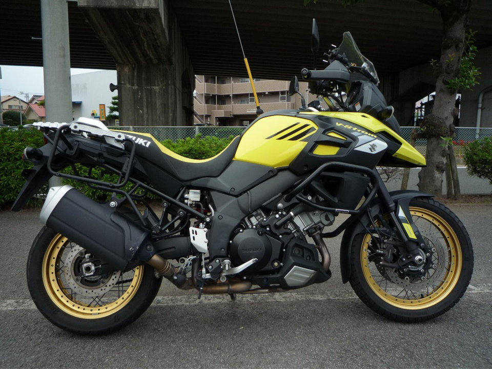 Suzuki V-STROM DL1000XTA