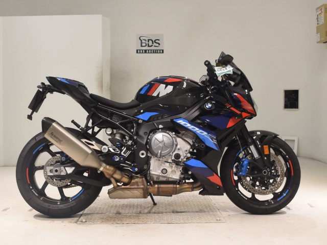 BMW M1000R