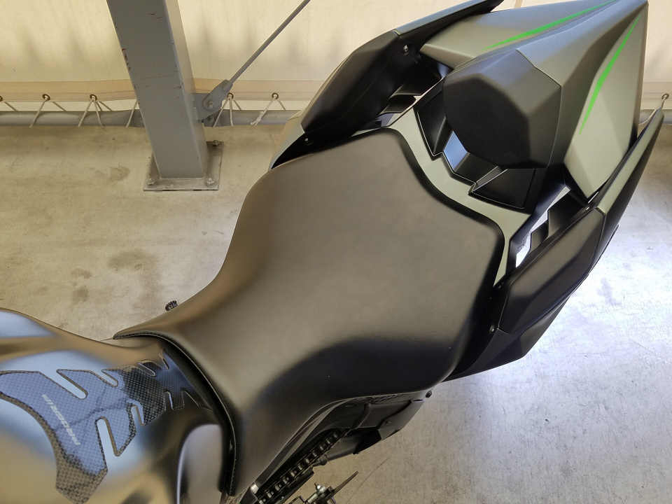 Kawasaki NINJA H2 CARBON — фото 10