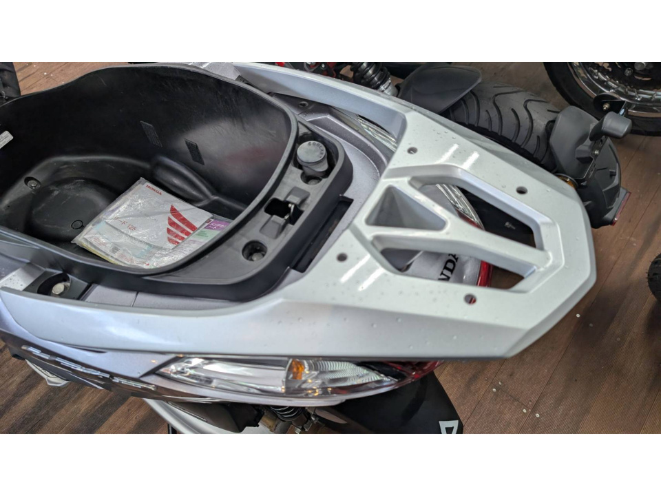 Honda LEAD125 — фото 15
