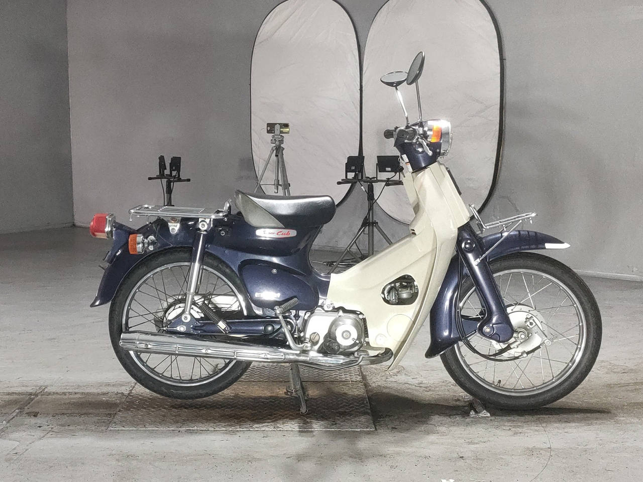 Honda SUPER CUB90