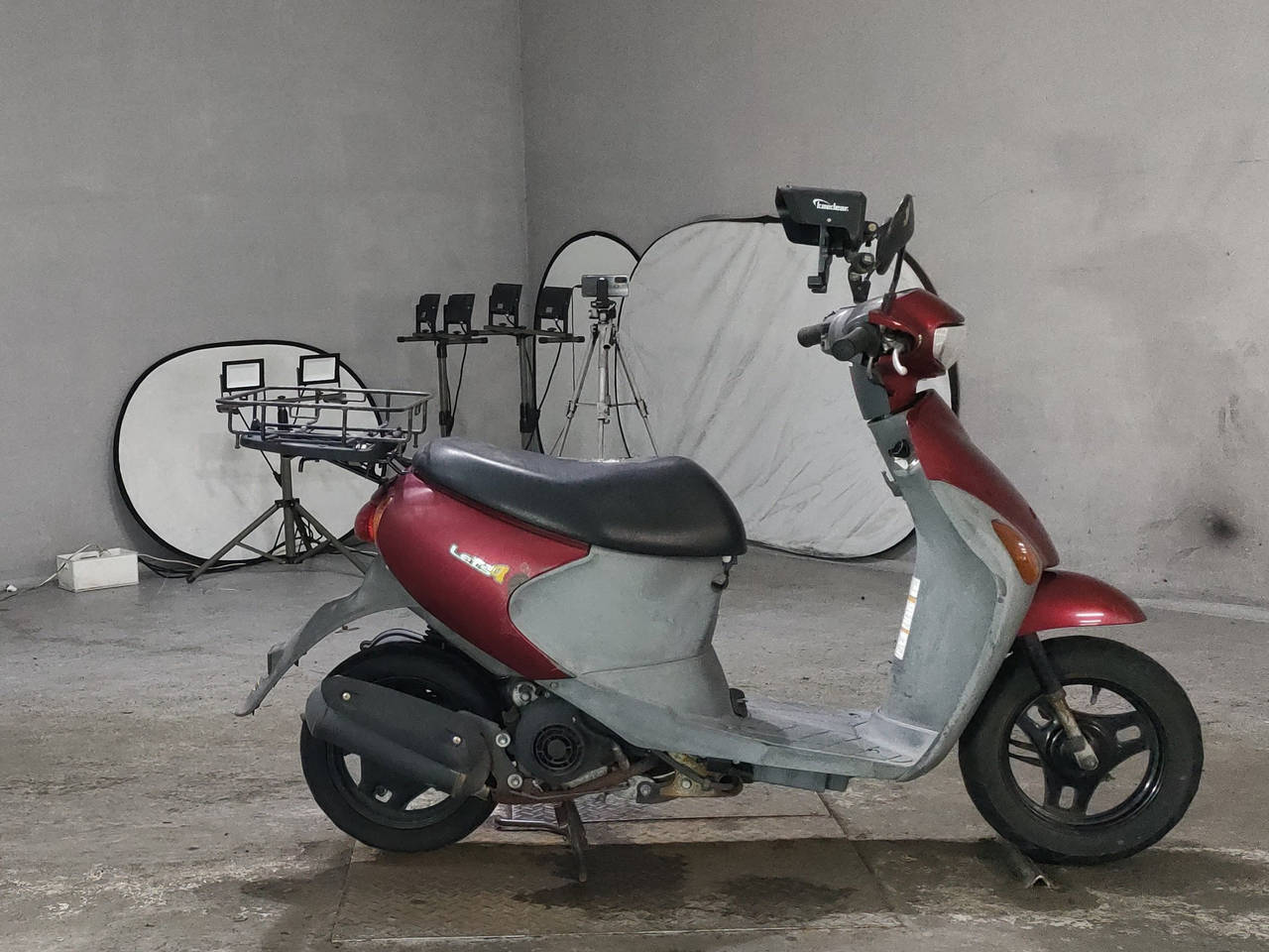 Suzuki LETS4