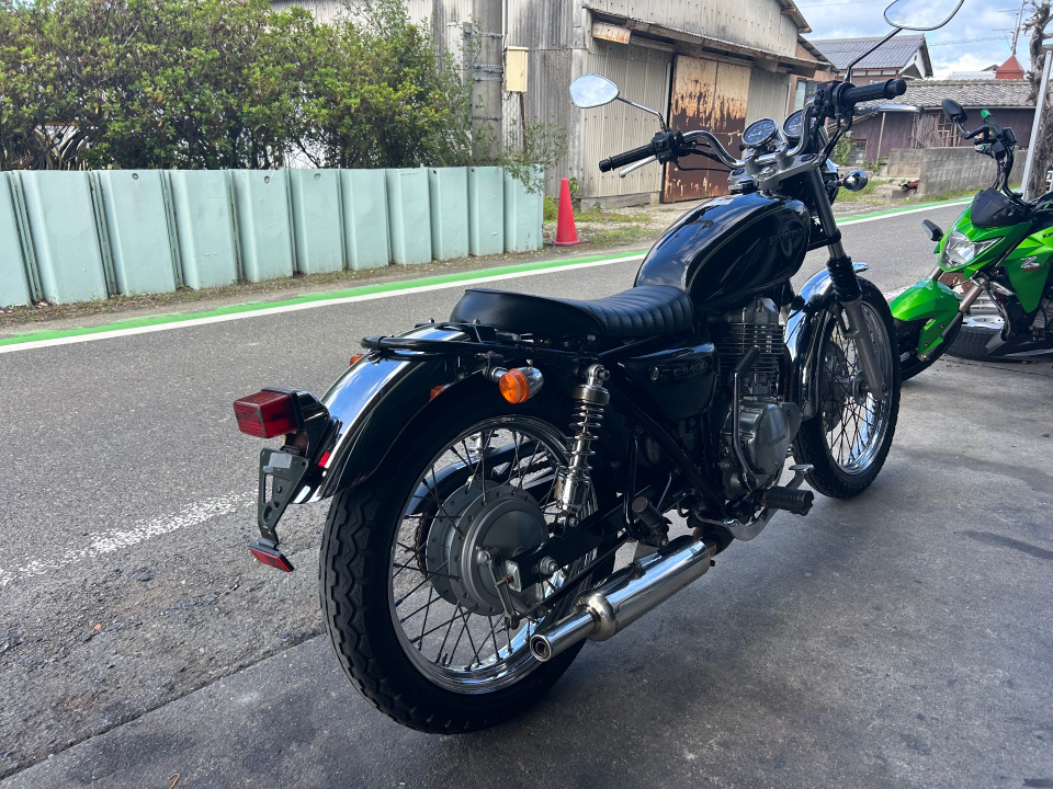 Honda CB400SS — фото 5
