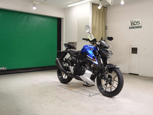 Suzuki GSX-S125 — фото 3
