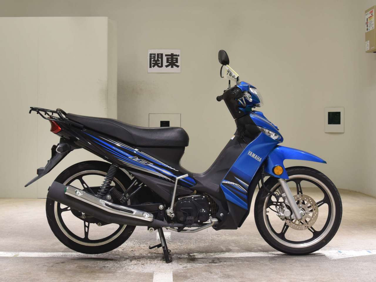 Yamaha I8 115