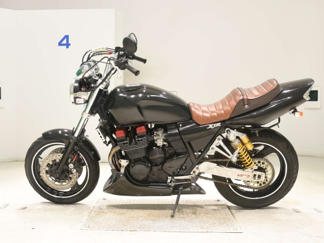 Yamaha XJR400 — фото 2