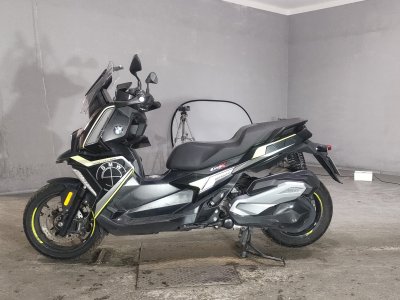 BMW C400X — фото 2