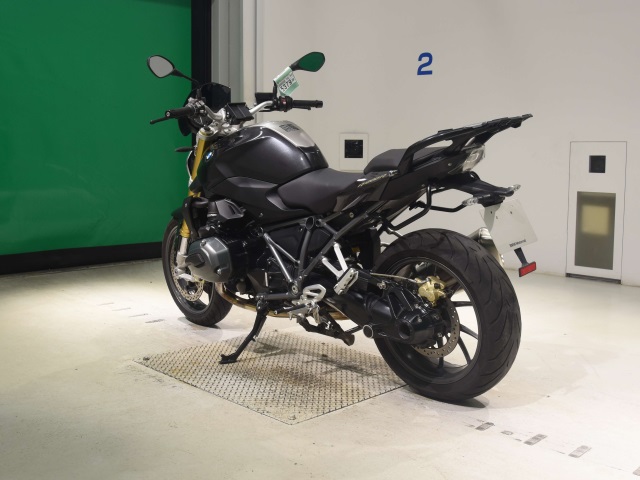 BMW R1200R — фото 6