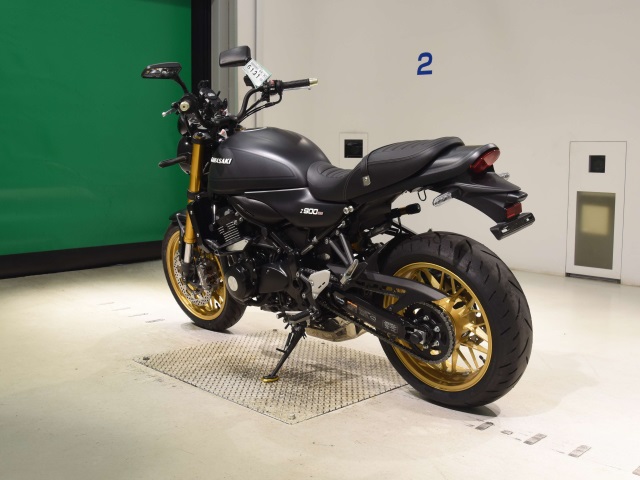 Kawasaki Z900RS — фото 6