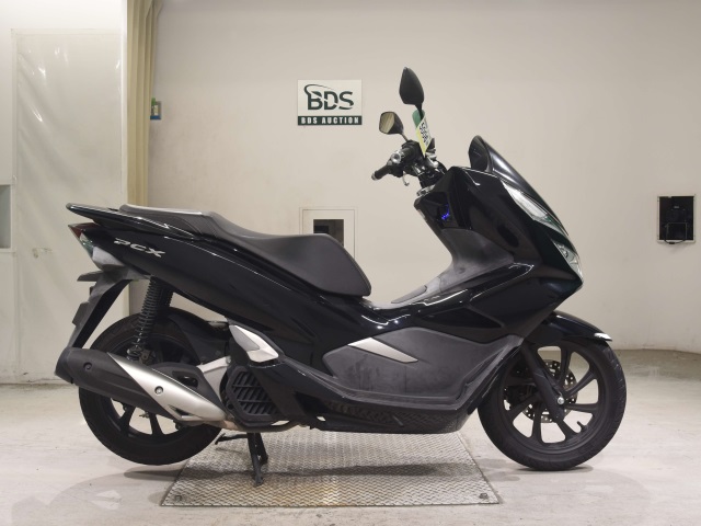 Honda PCX125-3