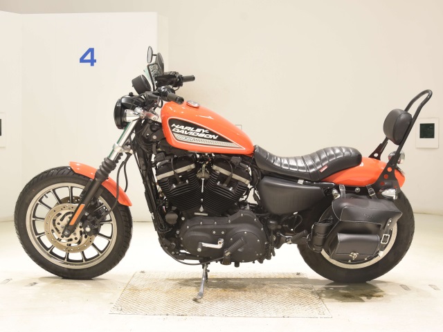 HD SPORTSTER XL883R — фото 2