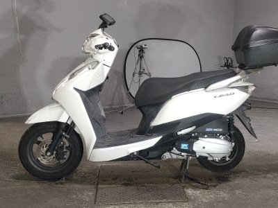 Honda LEAD125 — фото 2