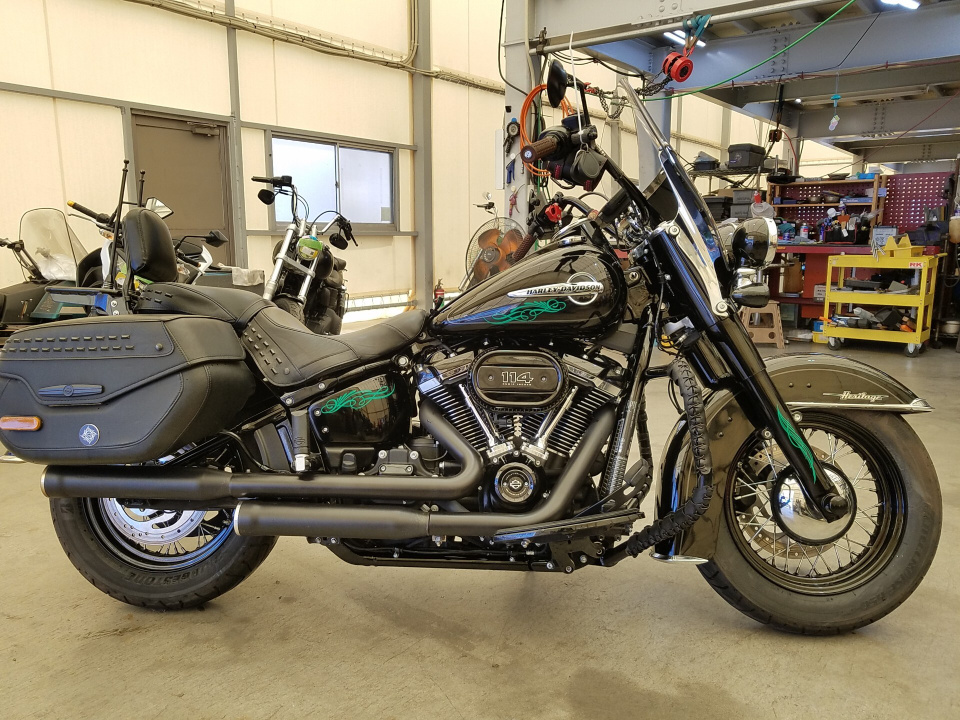 Harley-Davidson HERITAGE FLHCS1870