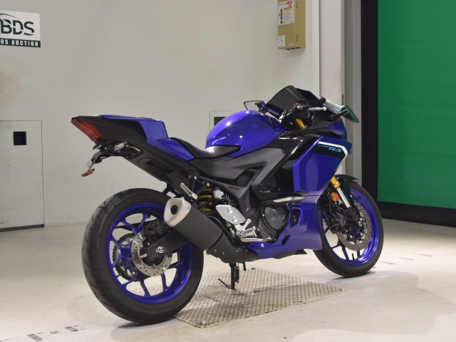 Yamaha YZF-R3 — фото 5