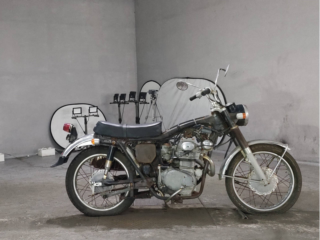 Honda CD250