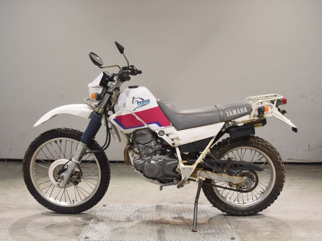 Yamaha SEROW XT225 — фото 2
