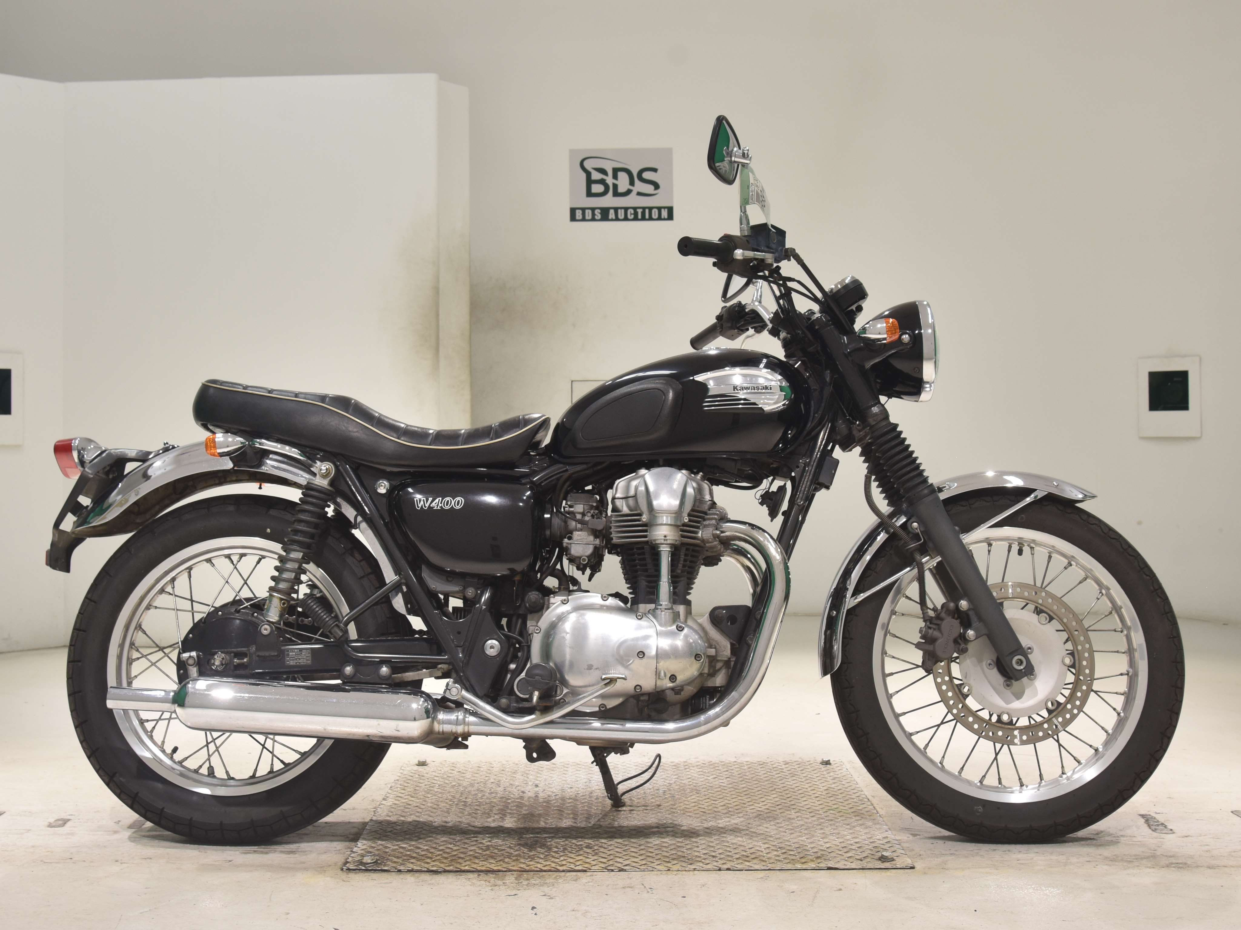 Kawasaki W400