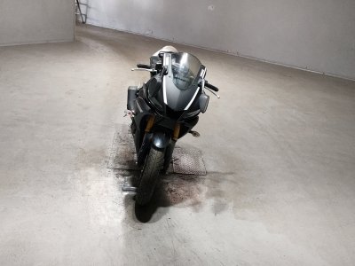 Yamaha YZF-R25 — фото 3