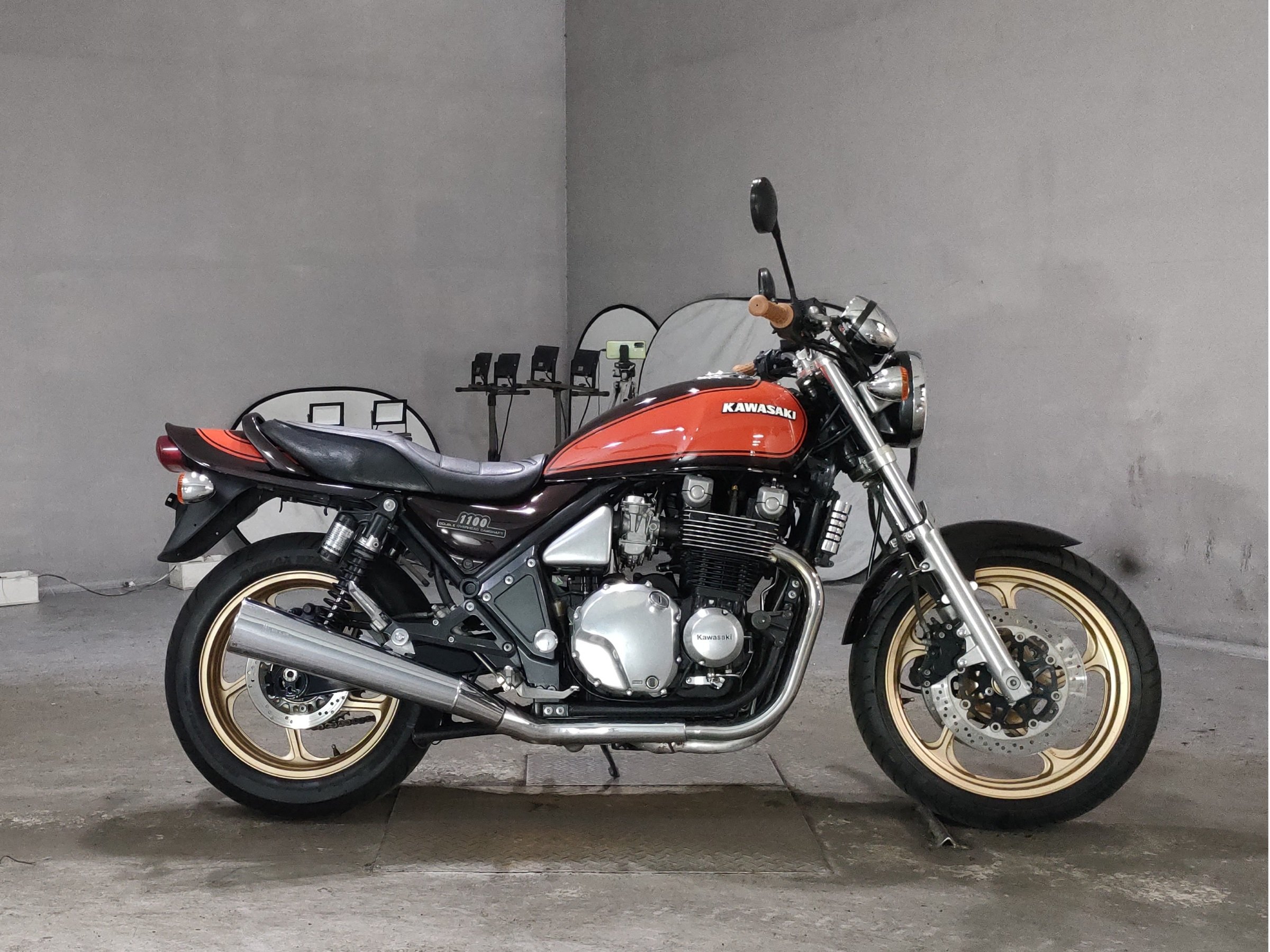 Kawasaki ZEFAR 1100