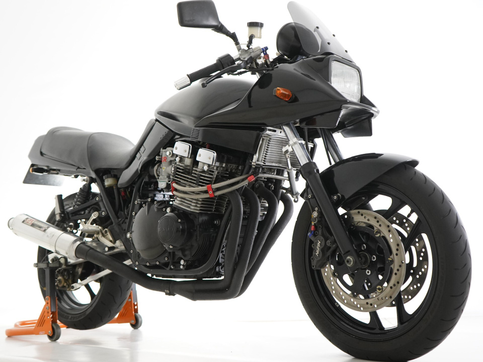 Suzuki GSX750S KATANA — фото 4