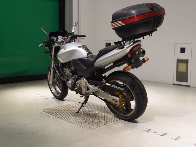 Honda HORNET — фото 6