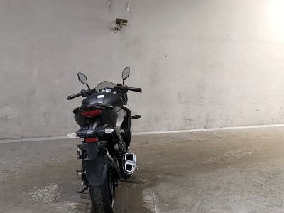 Suzuki GIXXER250SF — фото 4