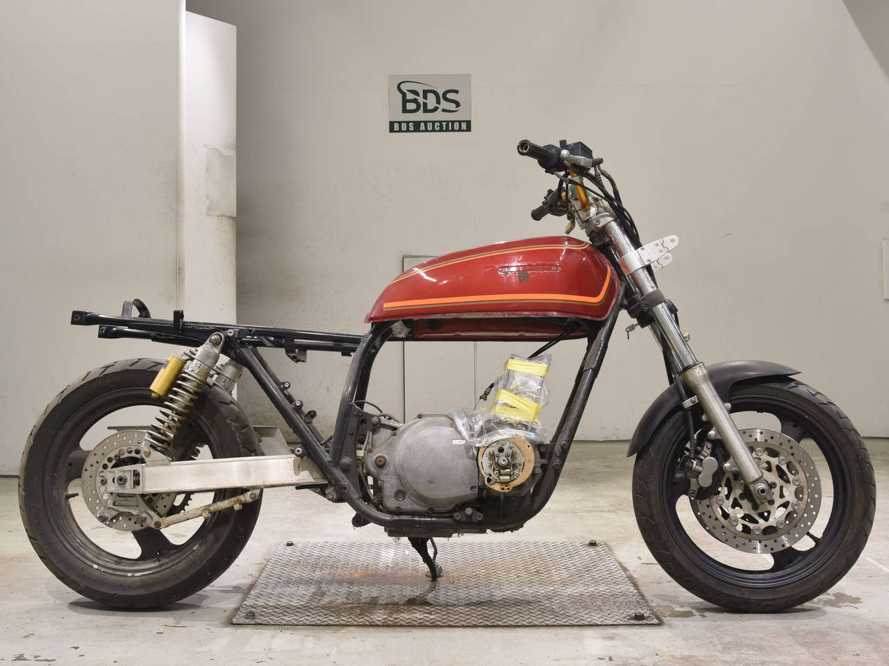 Suzuki GS750E