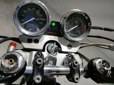 Yamaha XJR400 — фото 5