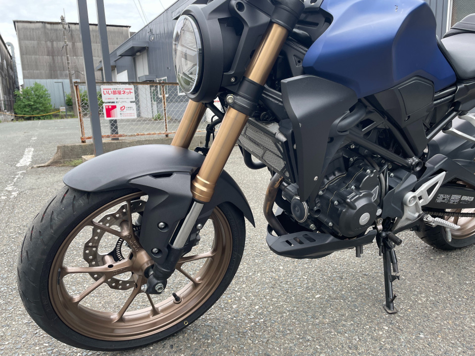 Honda CB250R — фото 11