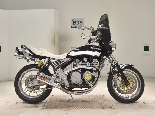 Kawasaki ZEPHYR400
