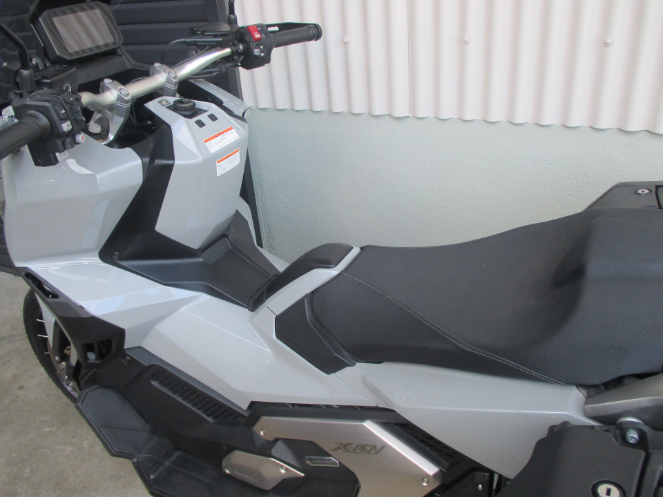 Honda X-ADV750 — фото 10