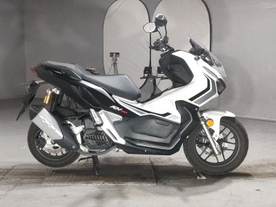 Honda ADV 150