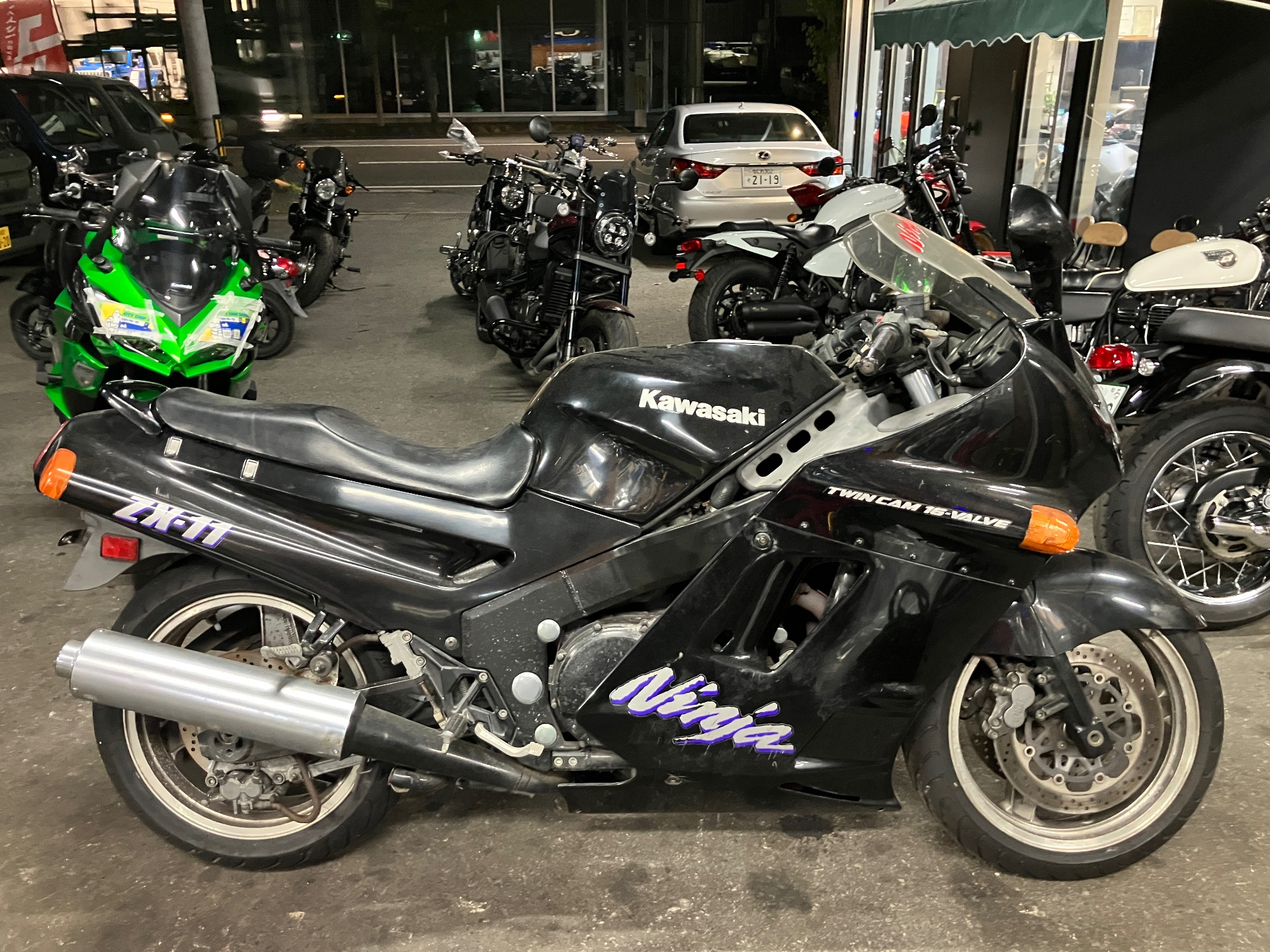 Kawasaki ZZ-R1100
