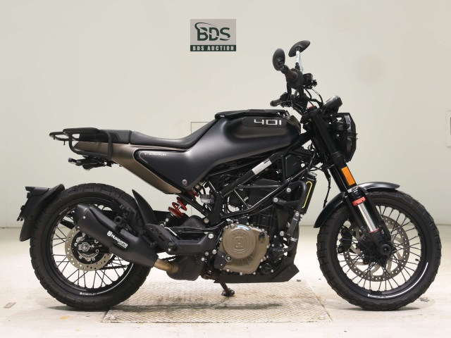 Husqvarna SVARTPILEN 401