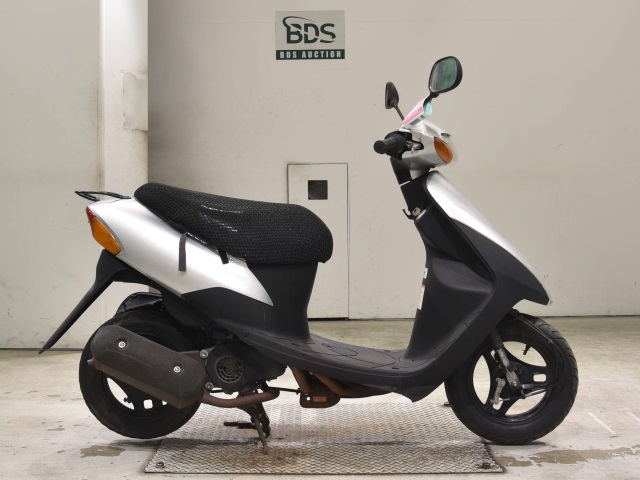 Suzuki LETS2
