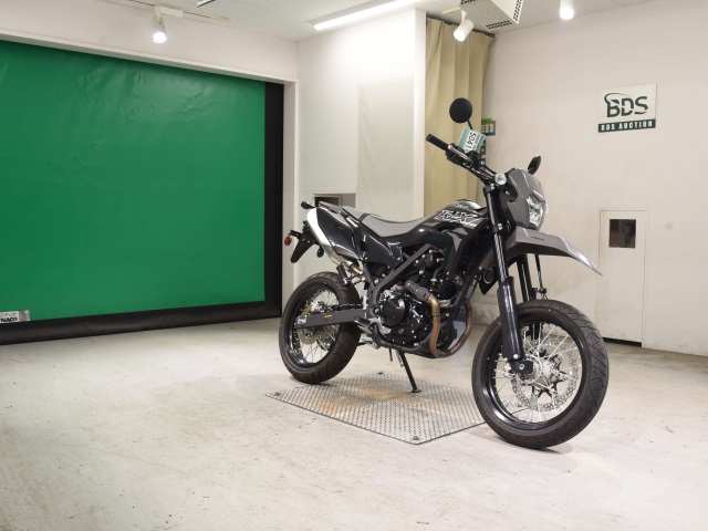 Kawasaki KLX230SM — фото 3
