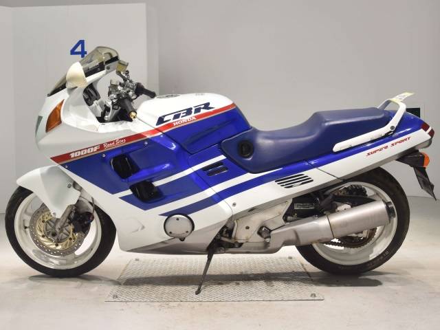 2937] Honda CBR1000F - SC24-2001705