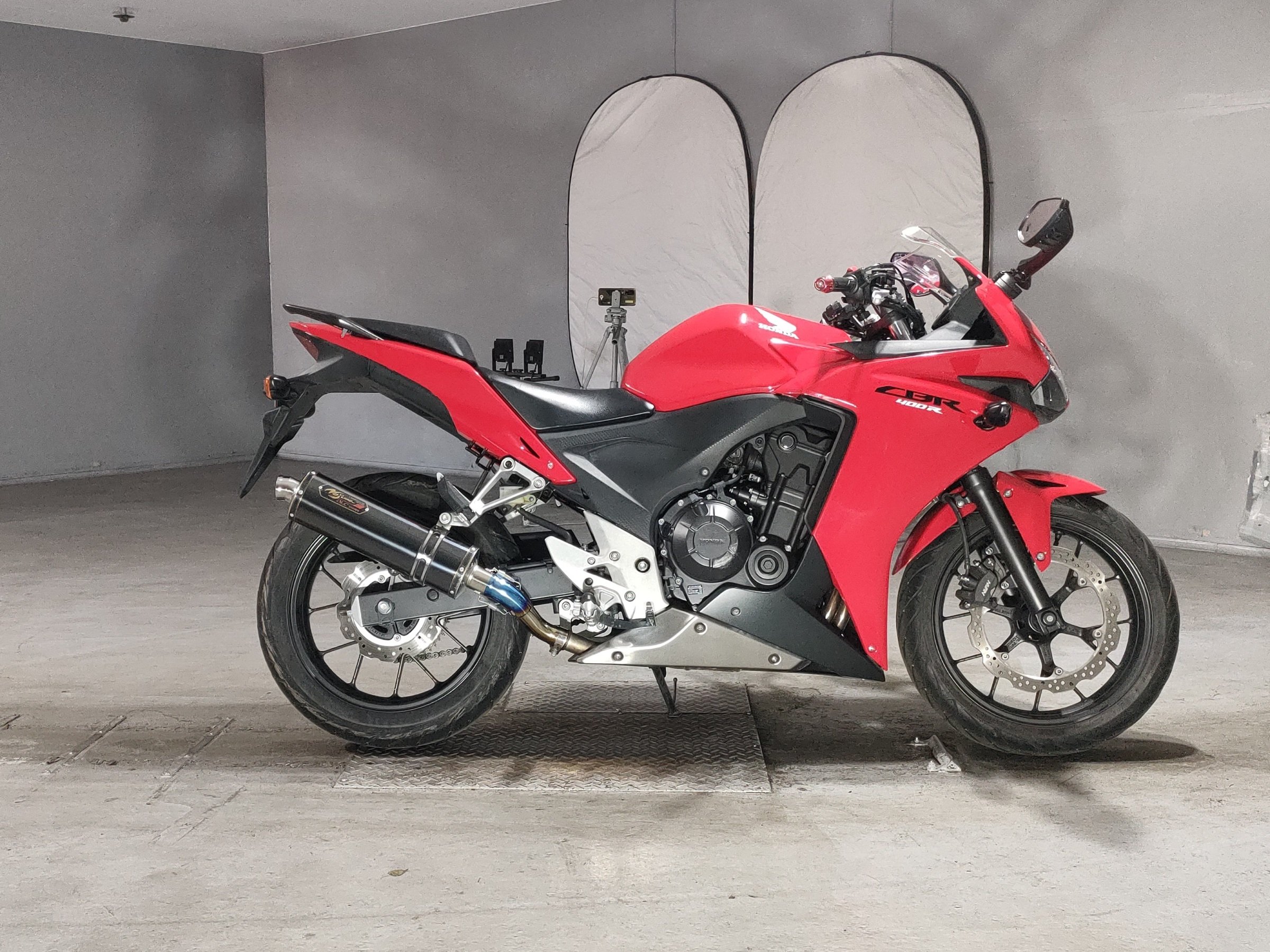 Honda CBR400R
