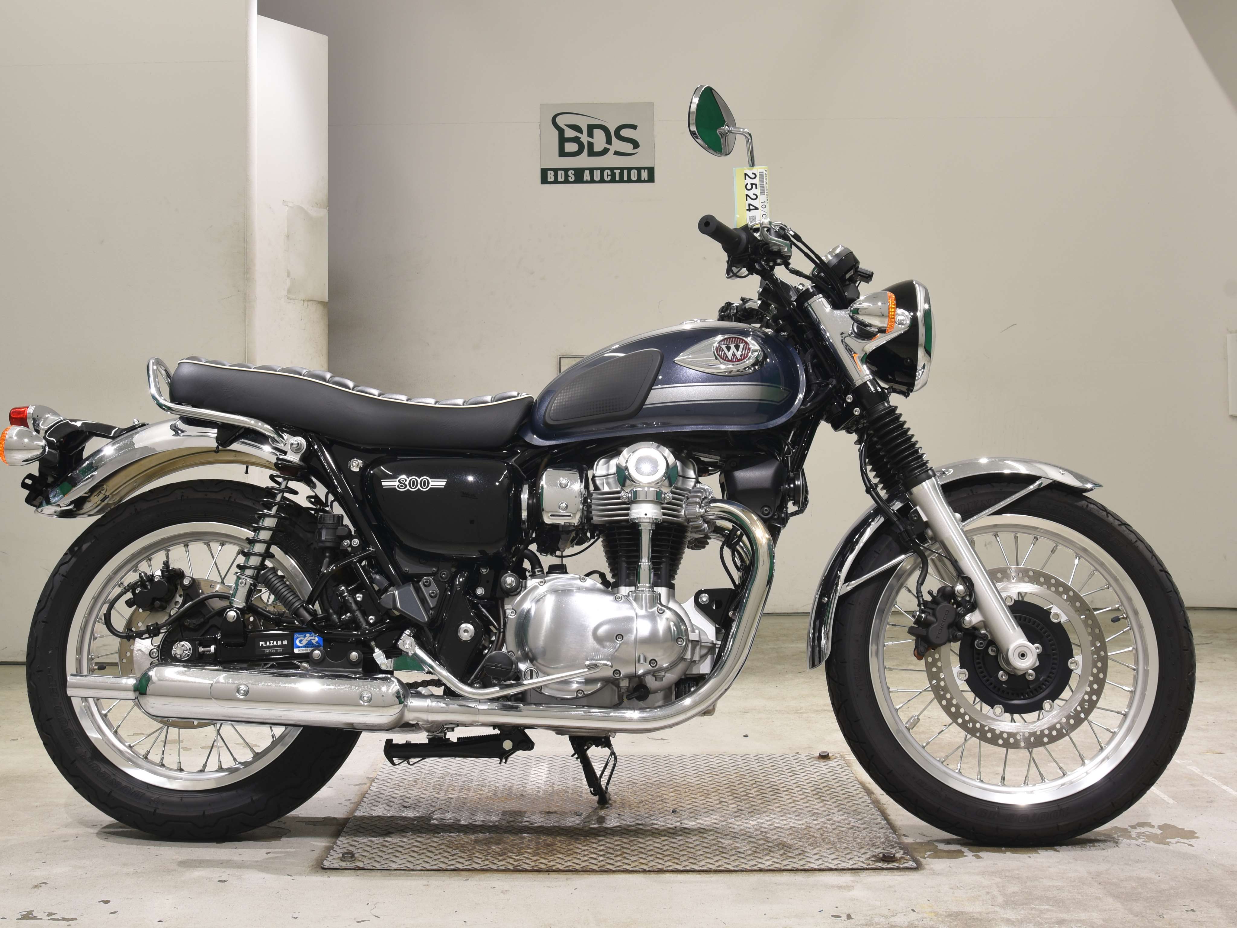 Kawasaki W800
