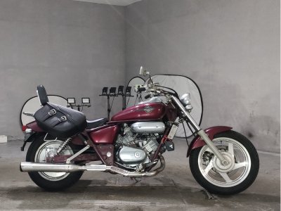Honda MAGNA250