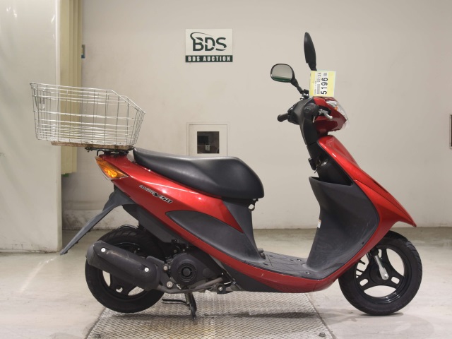 Suzuki ADDRESS V50