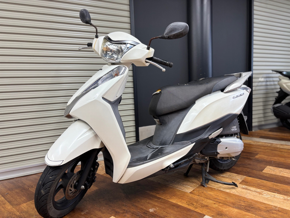 Honda LEAD125 — фото 2